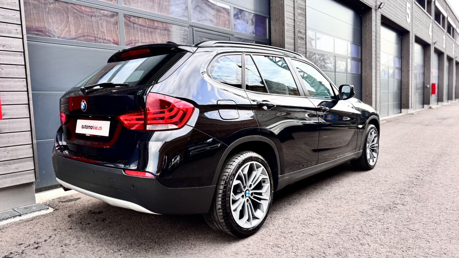 BMW X1 xDrive 20d Steptronic-image-4