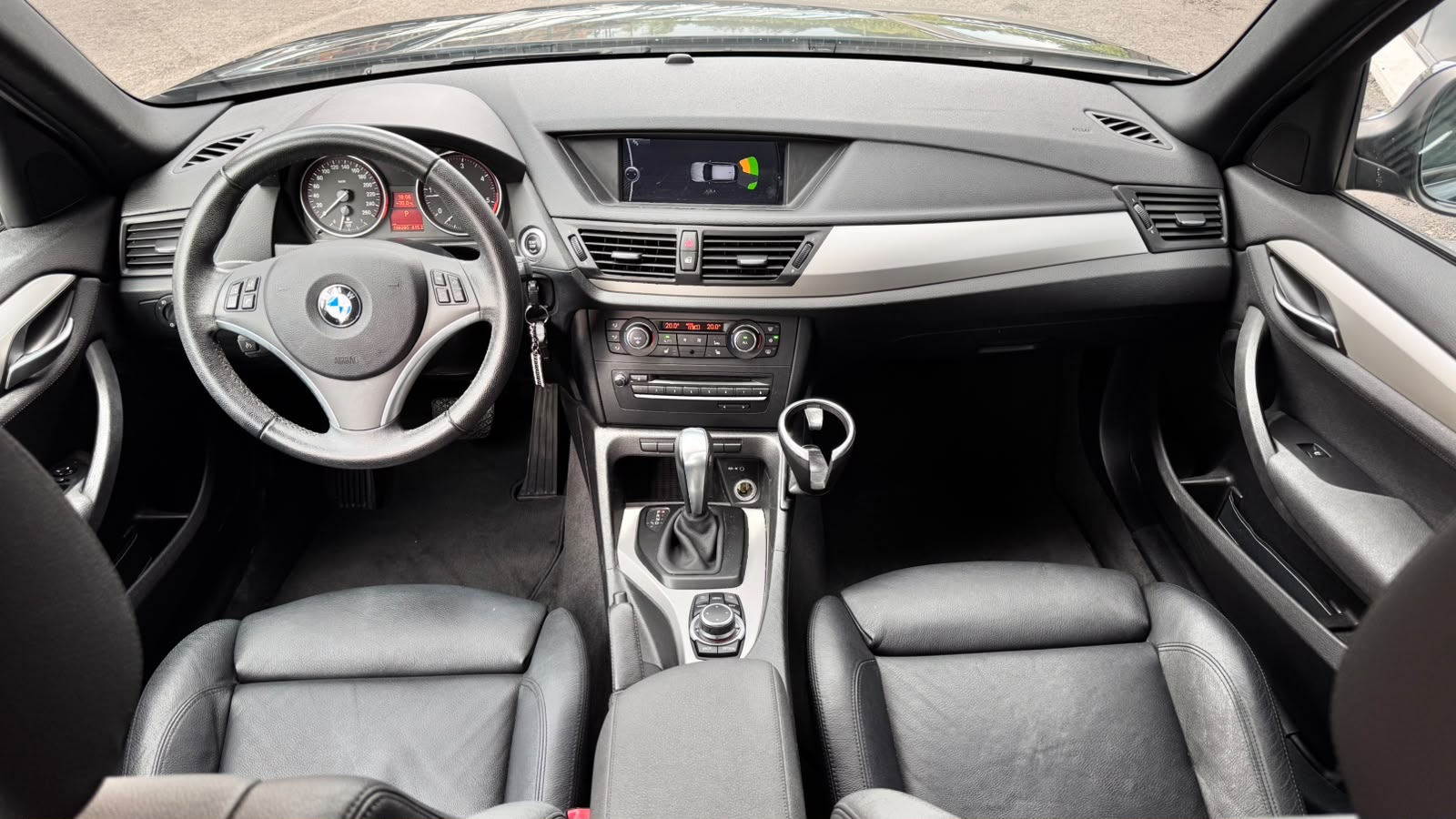 BMW X1 xDrive 20d Steptronic-image-6