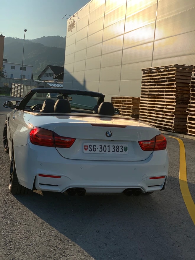 BMW M4-image-2