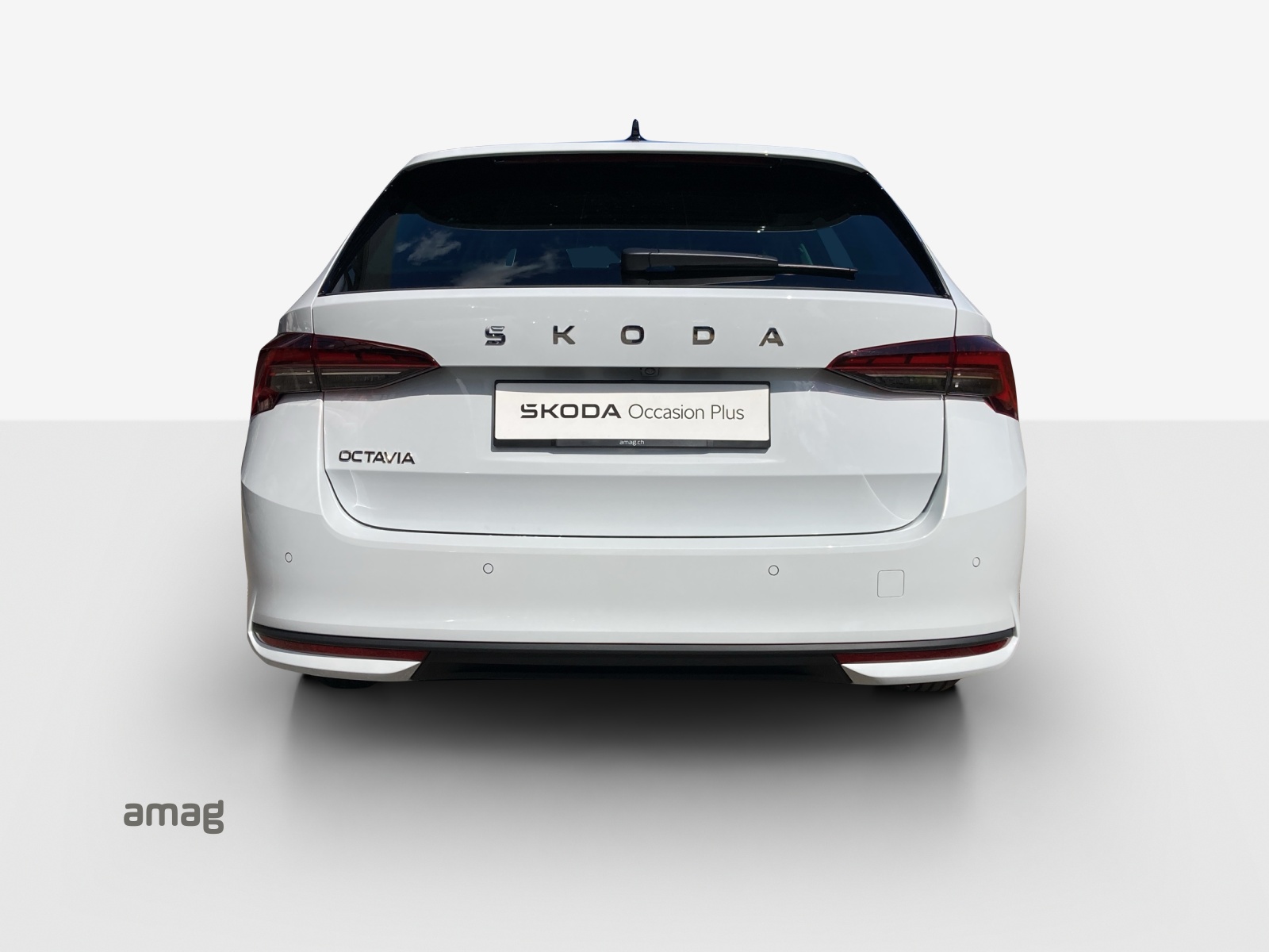 SKODA Octavia Combi 1.5 TSI mHEV DSG Dynamic-showroom-element-3