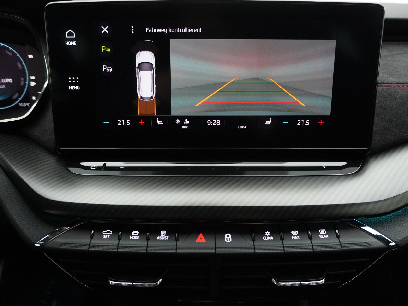SKODA Octavia 2.0 TSI DSG RS-image-17