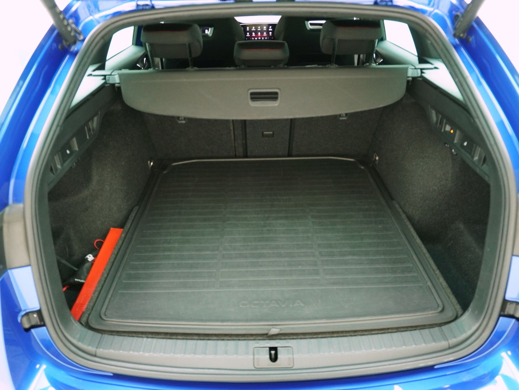 SKODA Octavia 2.0 TSI DSG RS-image-11