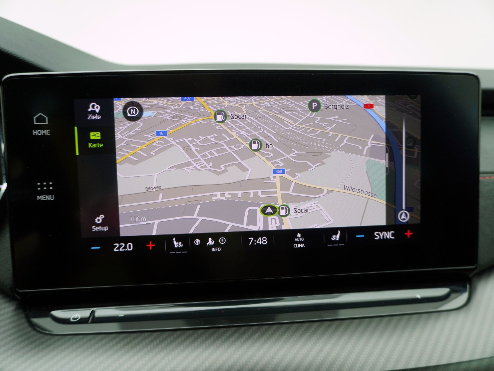 SKODA Octavia 2.0 TSI DSG RS-image-22