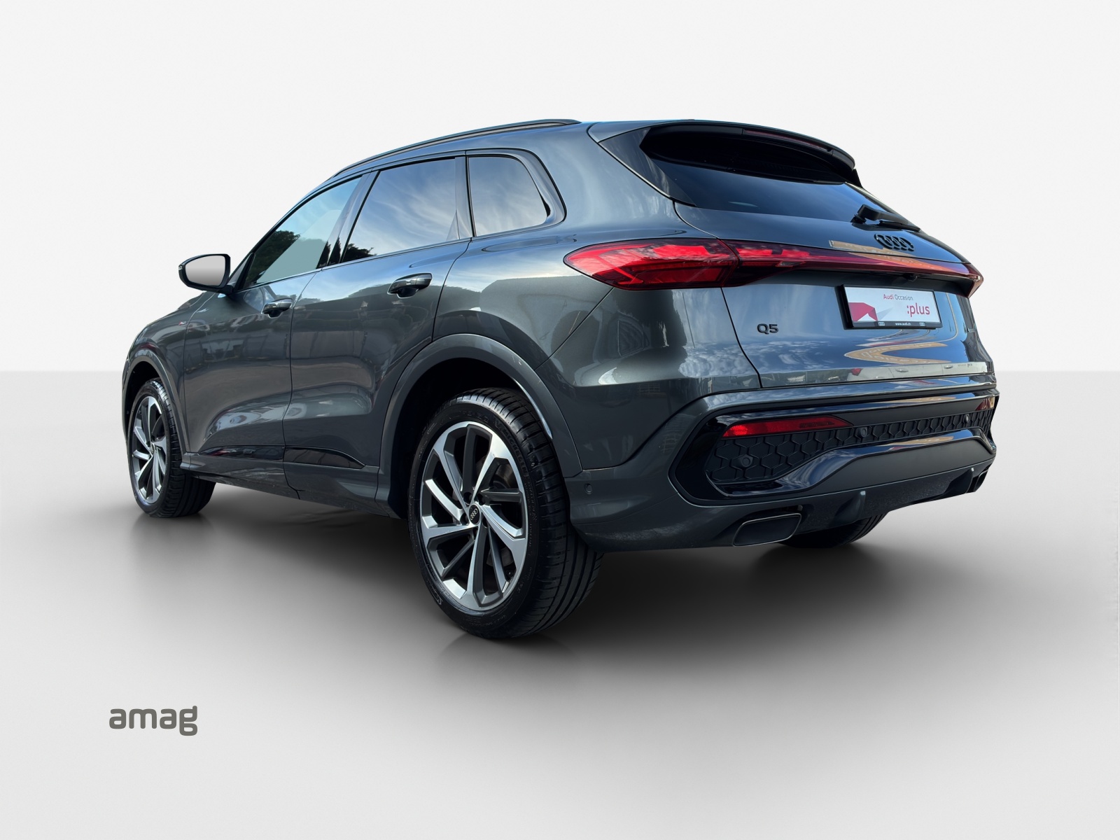 AUDI Q5 TFSI quatto 150 kW S-tronic-showroom-element-2