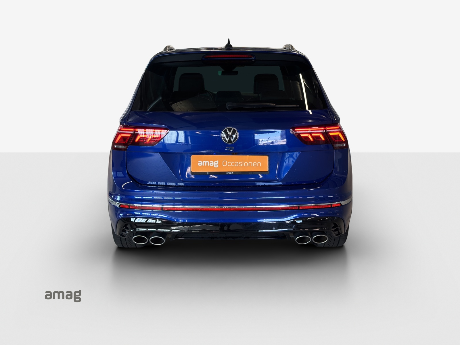 VW Tiguan 2.0TSI R 4Motion DSG-showroom-element-3