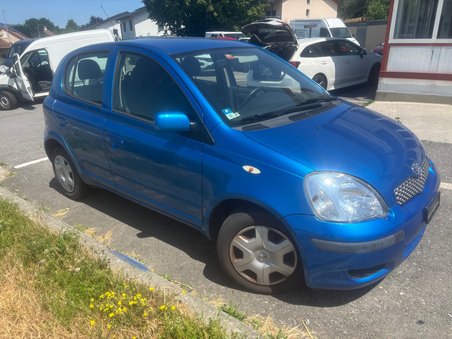 TOYOTA Yaris 1.3 Linea Luna-image-5
