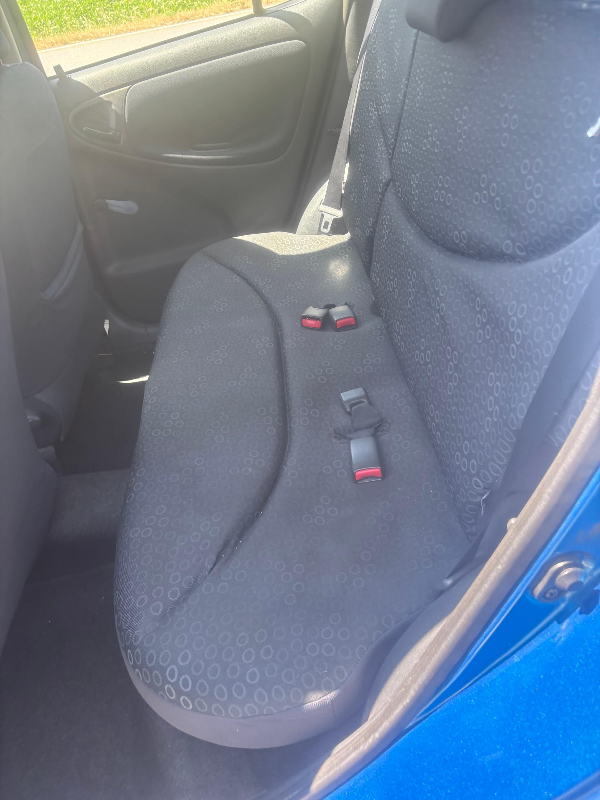 TOYOTA Yaris 1.3 Linea Luna-image-10
