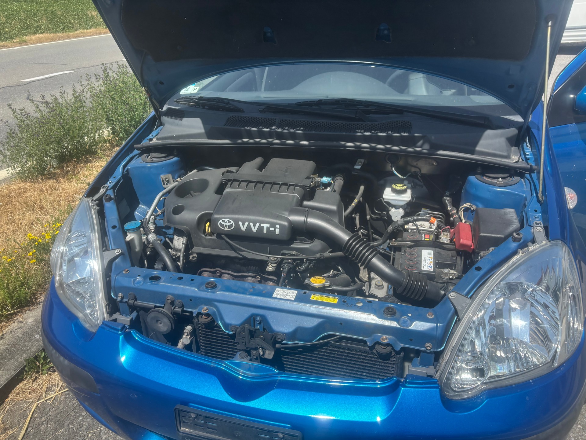 TOYOTA Yaris 1.3 Linea Luna-image-13