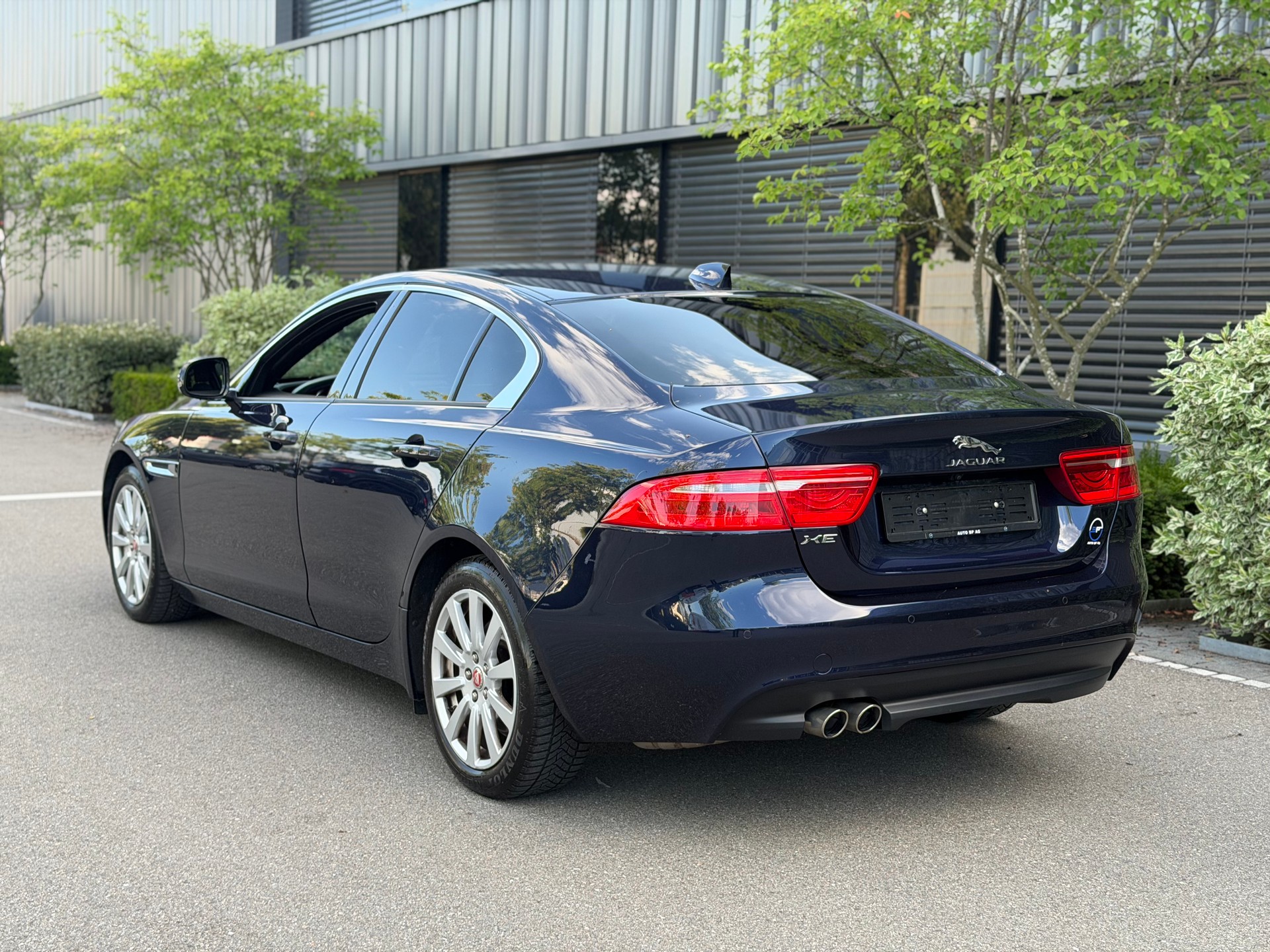 JAGUAR XE 20d Pure Automat-image-6