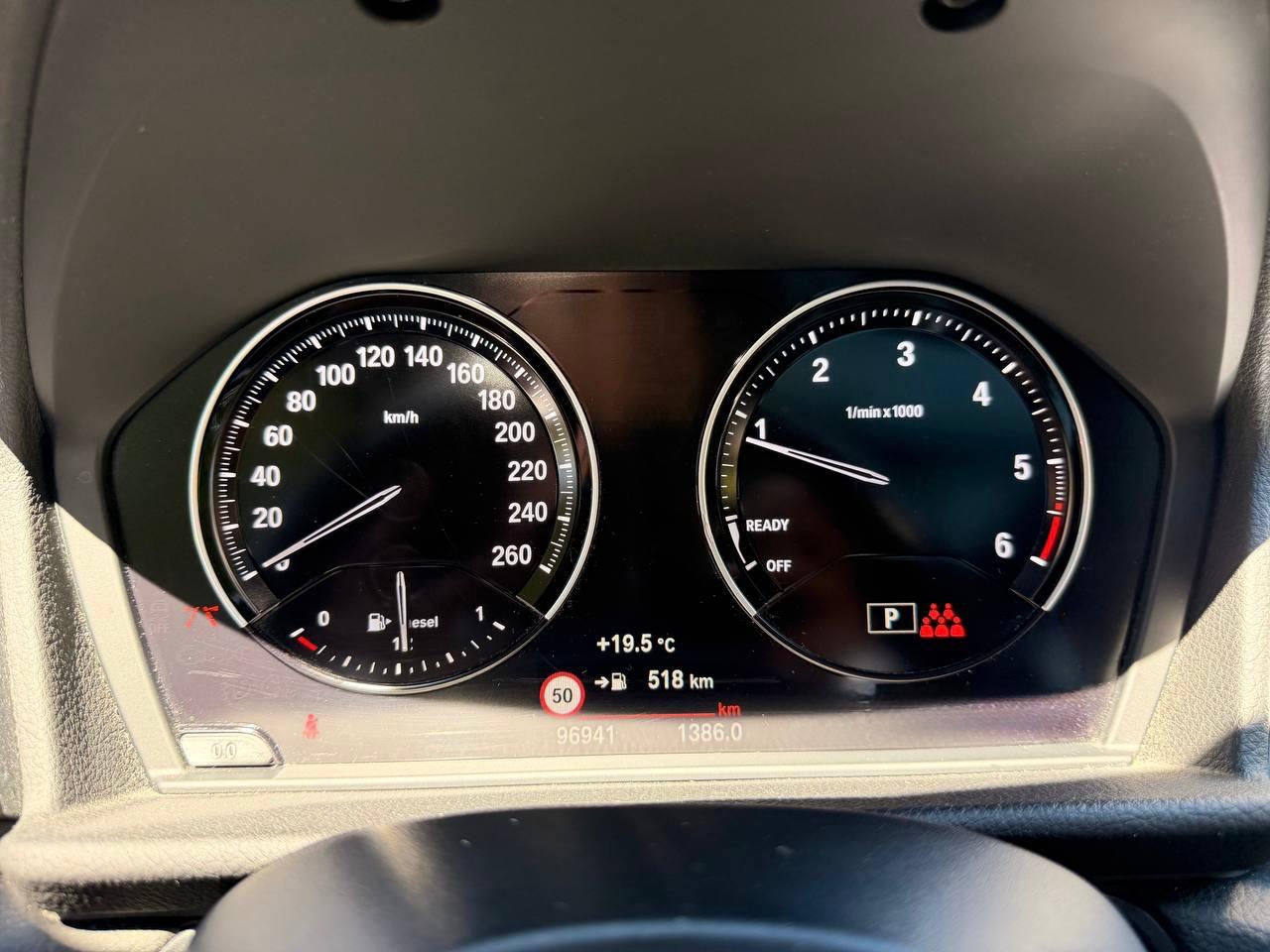 BMW 220d xDrive Gran Tourer Steptronic M Sport-image-9
