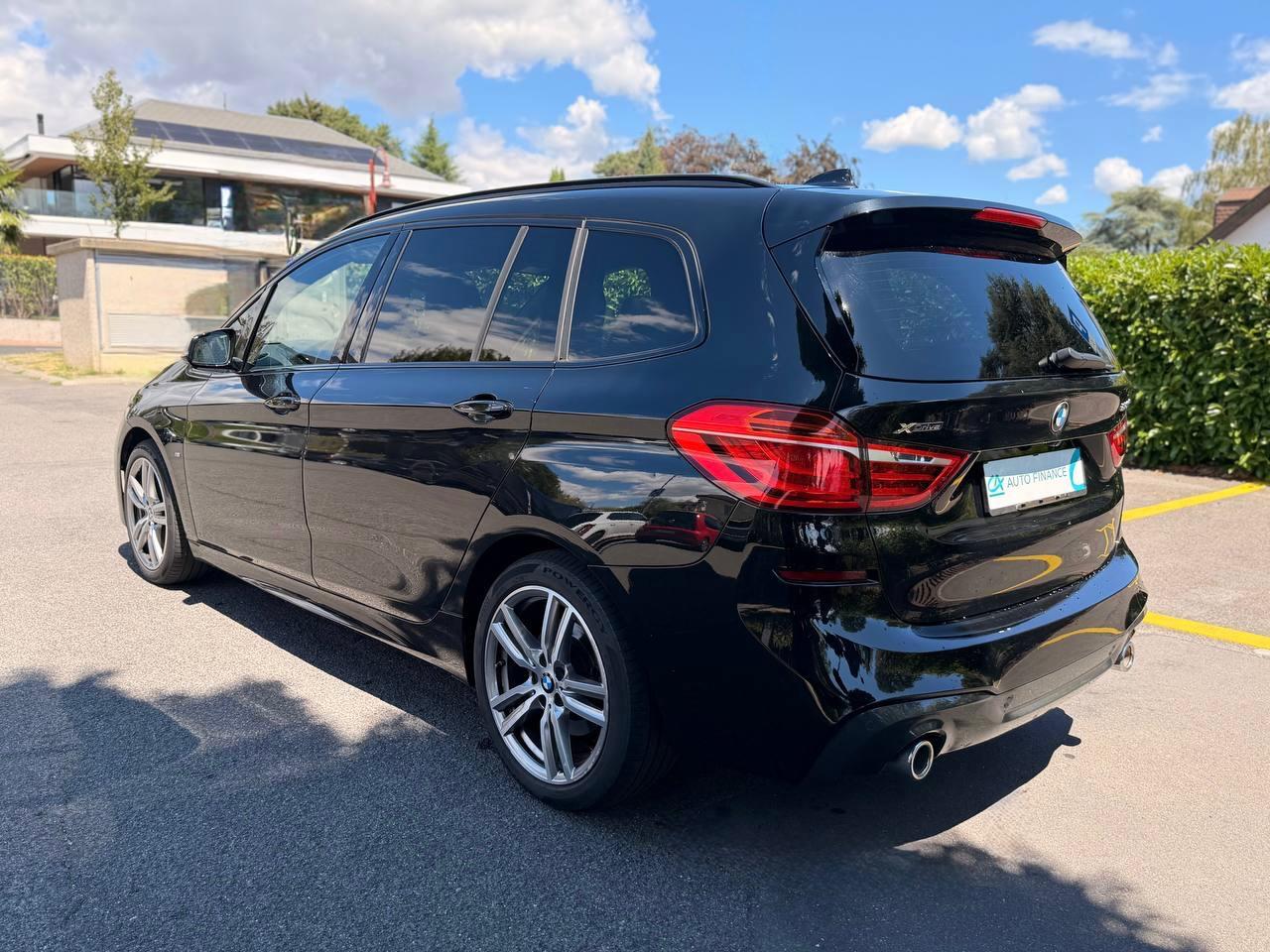 BMW 220d xDrive Gran Tourer Steptronic M Sport-image-4