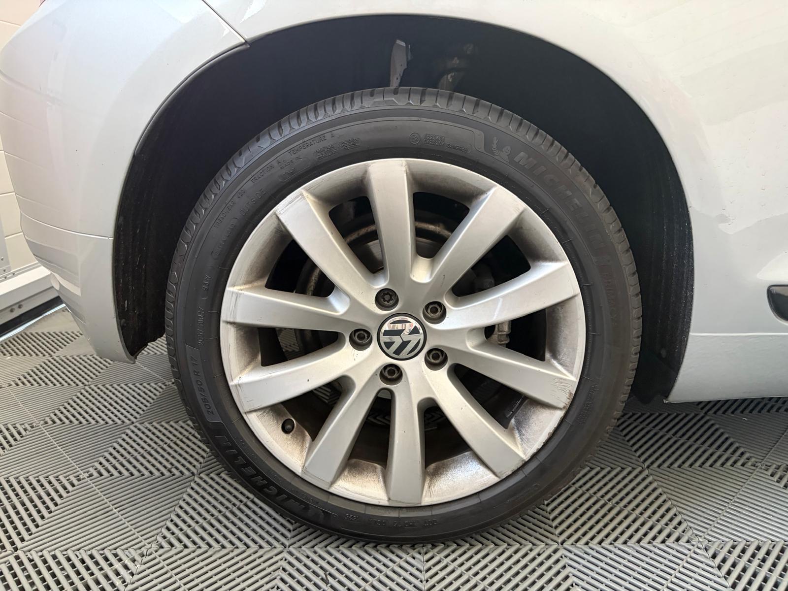 VW Scirocco 1.4 TSI BlueMotion Technology - Caméra de recul - Régulateur de vitesse-image-16