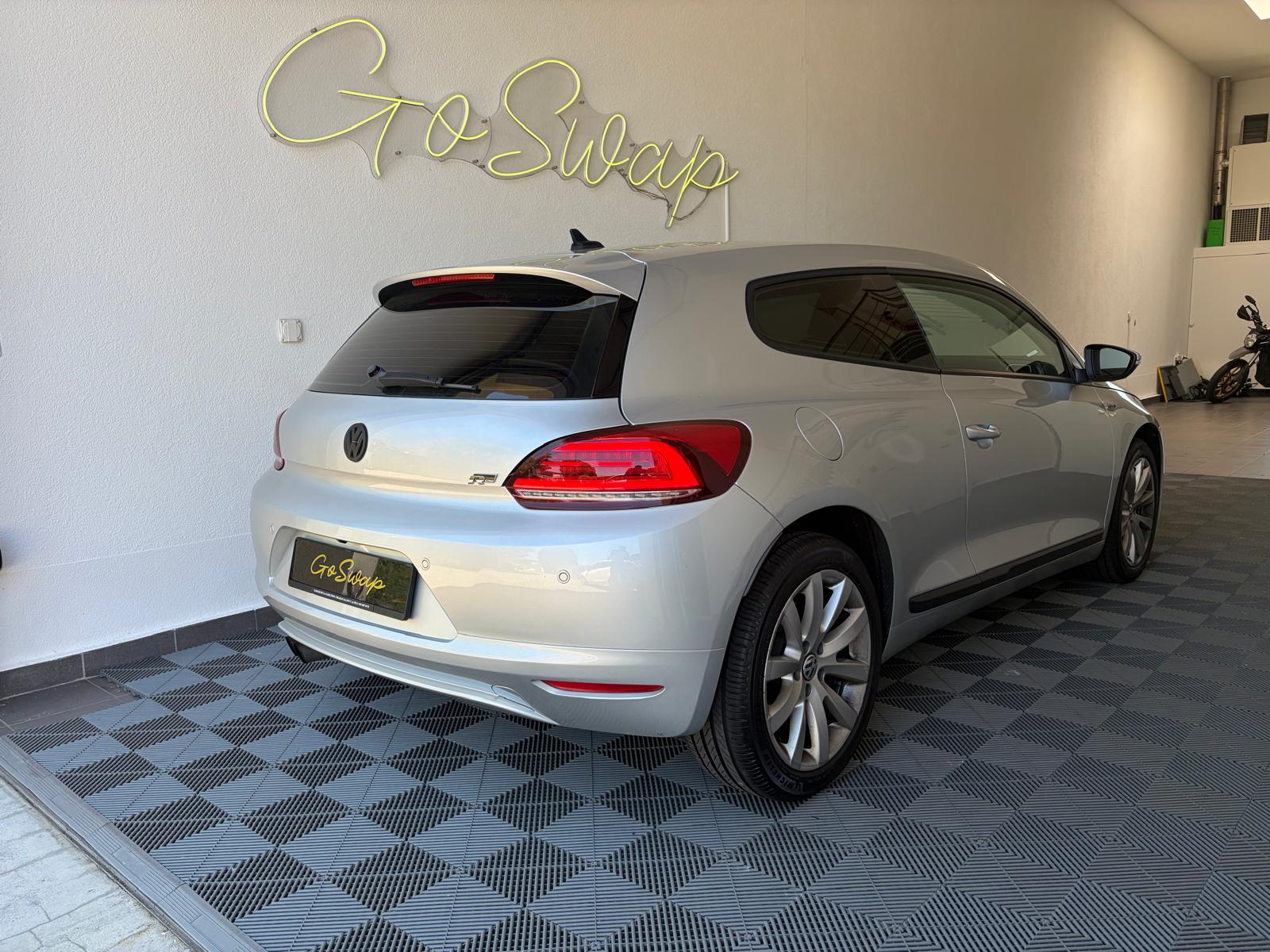 VW Scirocco 1.4 TSI BlueMotion Technology - Caméra de recul - Régulateur de vitesse-image-1
