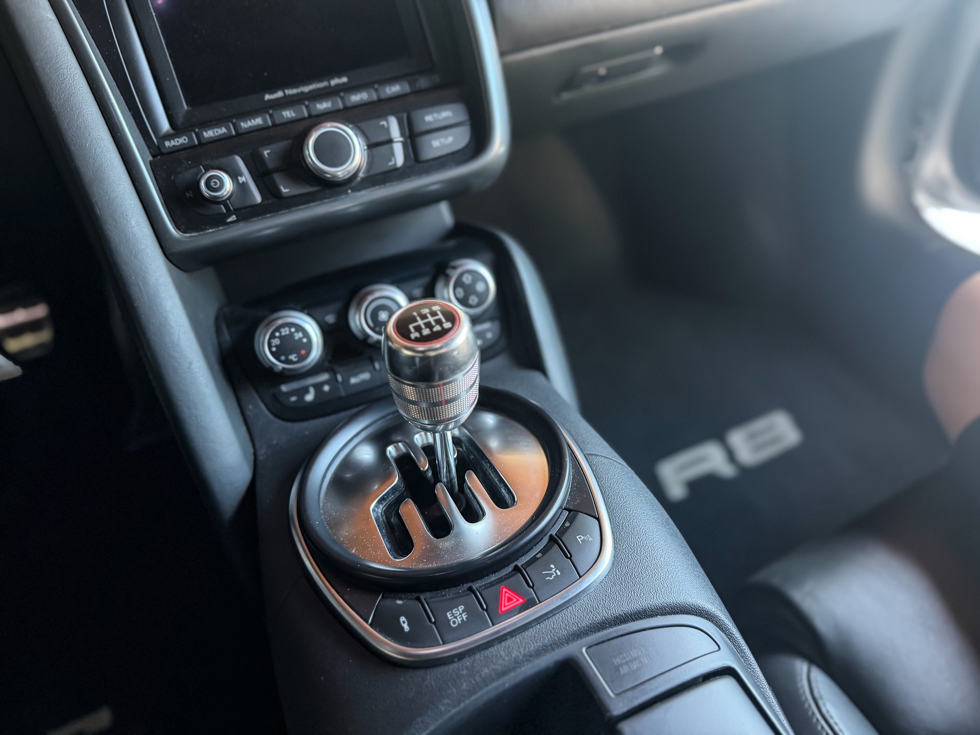 AUDI R8 Coupé 5.2 - Boîte mécanique - ABT-image-9