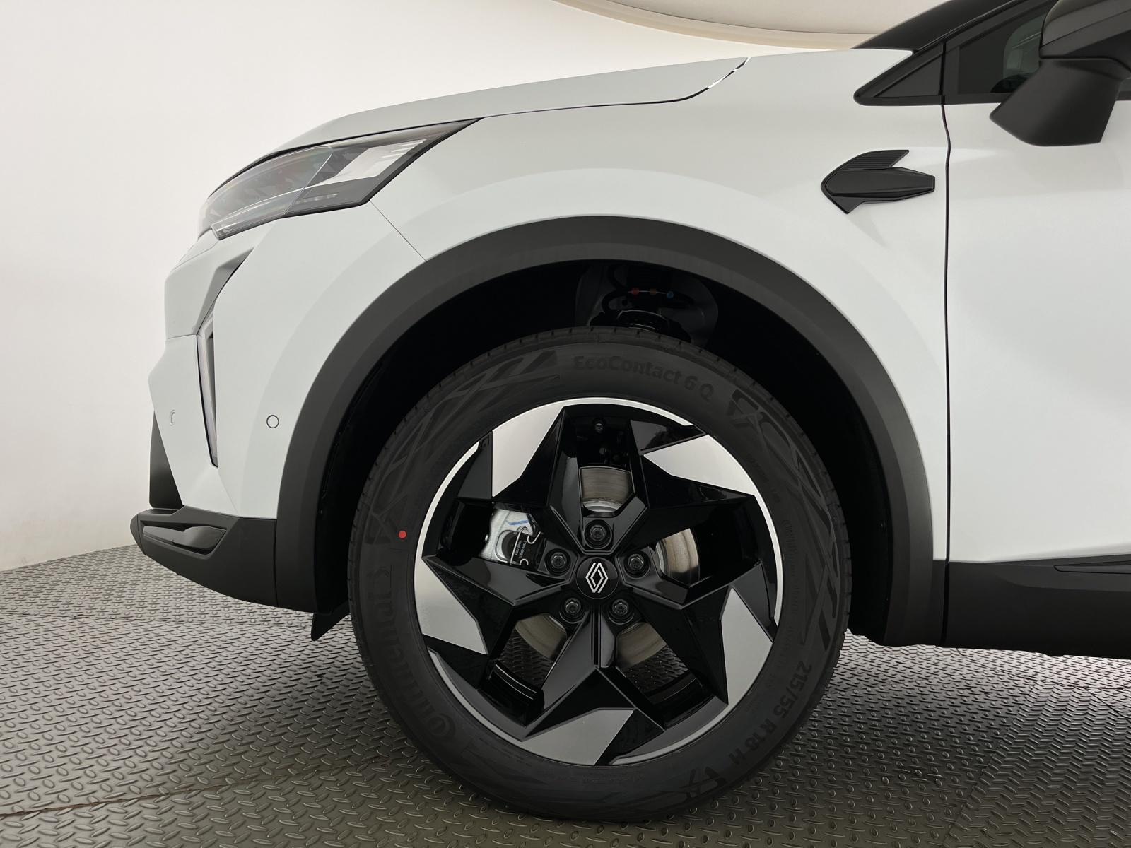 RENAULT Captur 1.8 E-Tech techno-image-5
