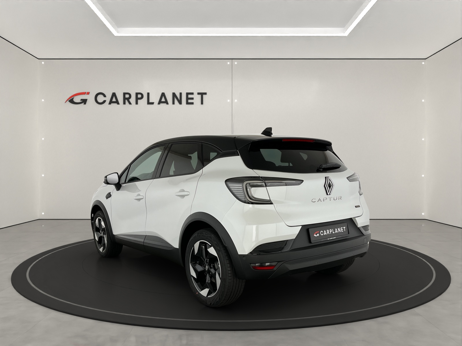 RENAULT Captur 1.8 E-Tech techno-image-2