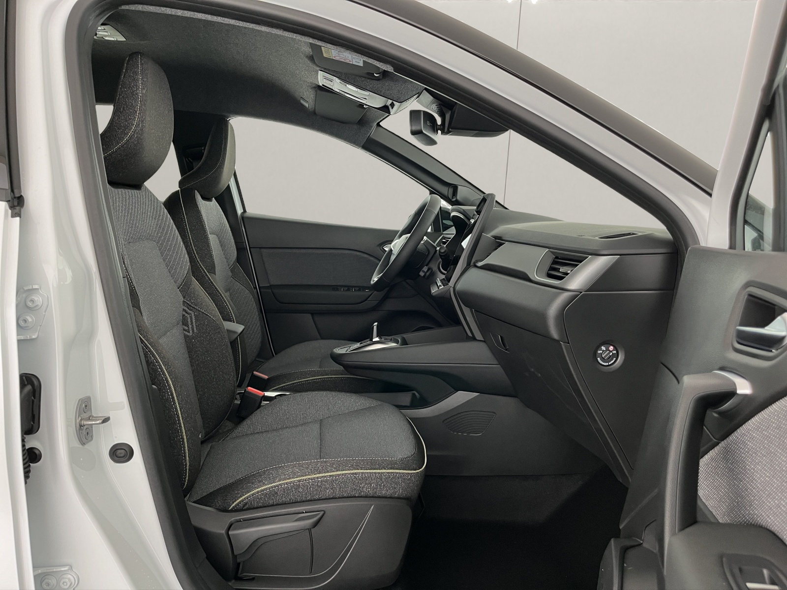 RENAULT Captur 1.8 E-Tech techno-image-15