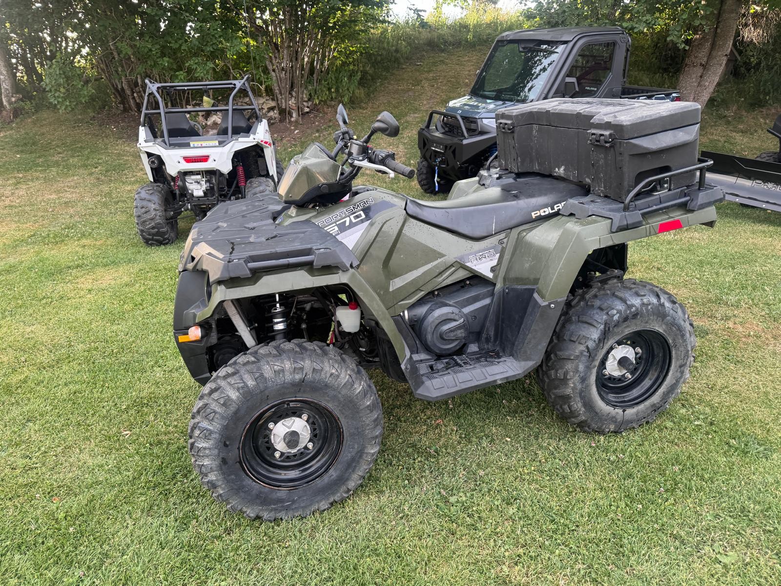 POLARIS Sportsman 570 4x4-image-1