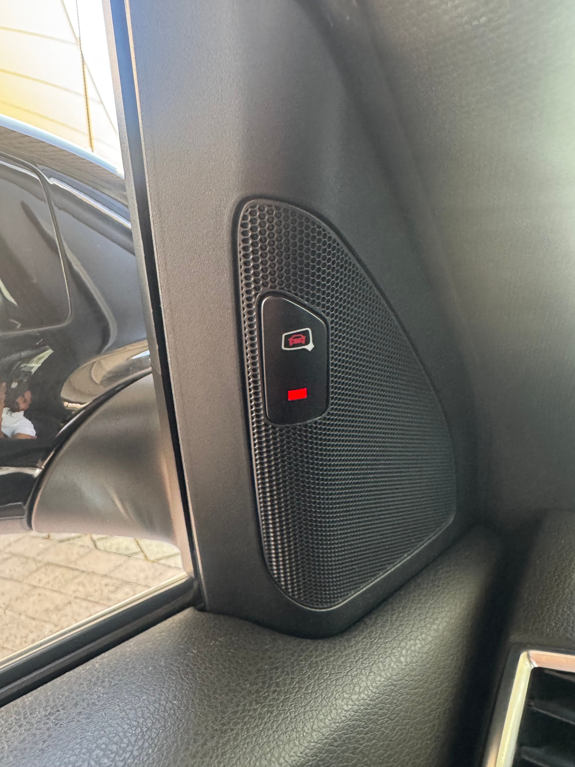 AUDI Q5 2.0 TFSI quattro tiptronic-image-17
