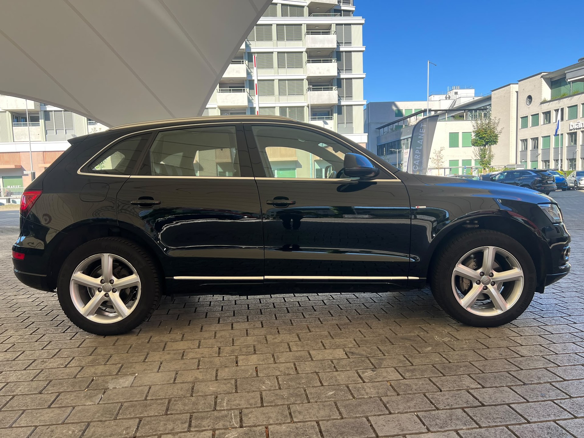 AUDI Q5 2.0 TFSI quattro tiptronic-image-3
