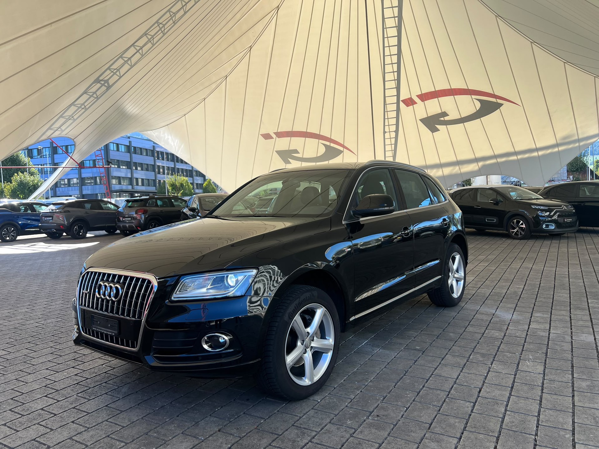 AUDI Q5 2.0 TFSI quattro tiptronic-image-0