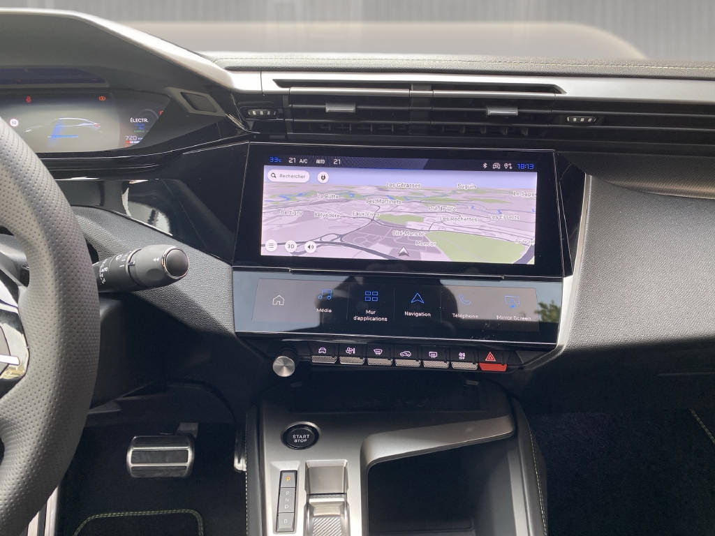 PEUGEOT 408 1.6 PHEV 225 GT Exclusive-image-13