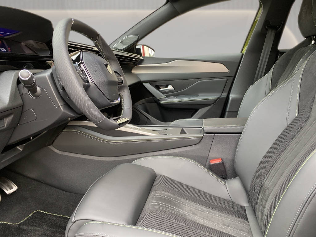 PEUGEOT 408 1.6 PHEV 225 GT Exclusive-image-9