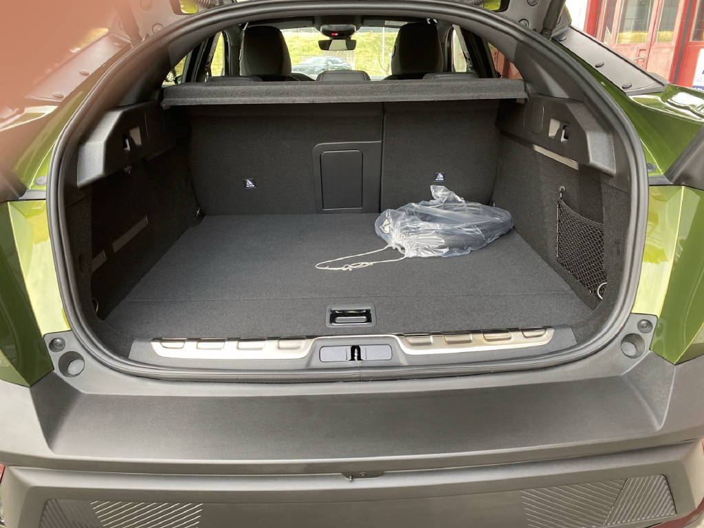 PEUGEOT 408 1.6 PHEV 225 GT Exclusive-image-8
