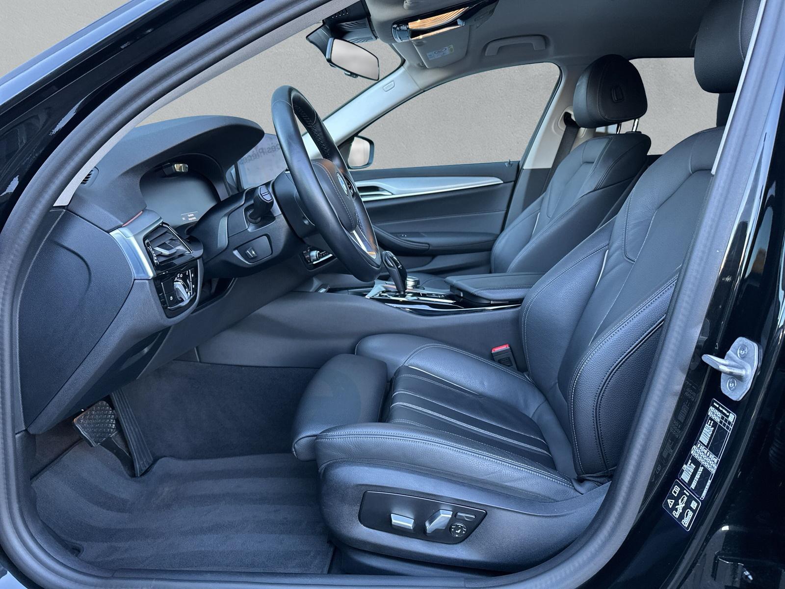 BMW 530d Touring xDrive Steptronic G31 (CH)📍-image-10