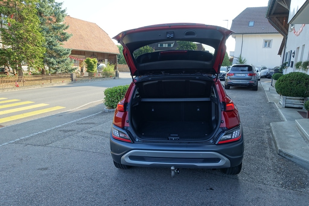 HYUNDAI Kona 1.6 GDi HEV Vertex DCT-image-12