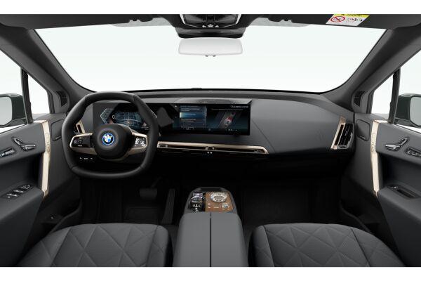 BMW iX xDrive40 Sport i20 (CH) AHK-image-3