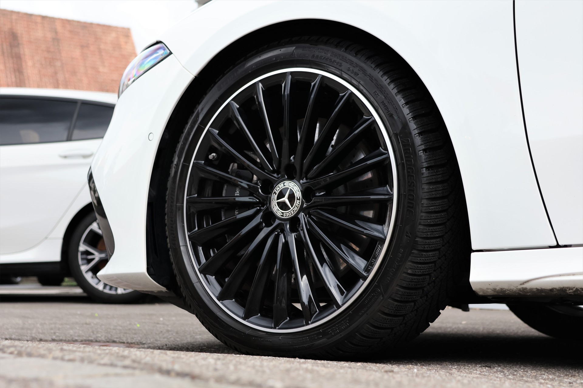 MERCEDES-BENZ A 250 4Matic AMG Line 4Matic 7G-DCT *Facelift*-image-7