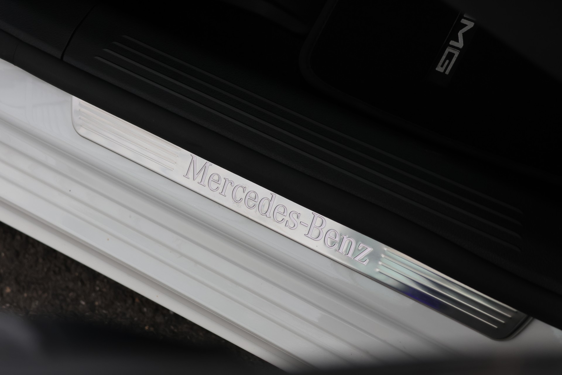 MERCEDES-BENZ A 250 4Matic AMG Line 4Matic 7G-DCT *Facelift*-image-18