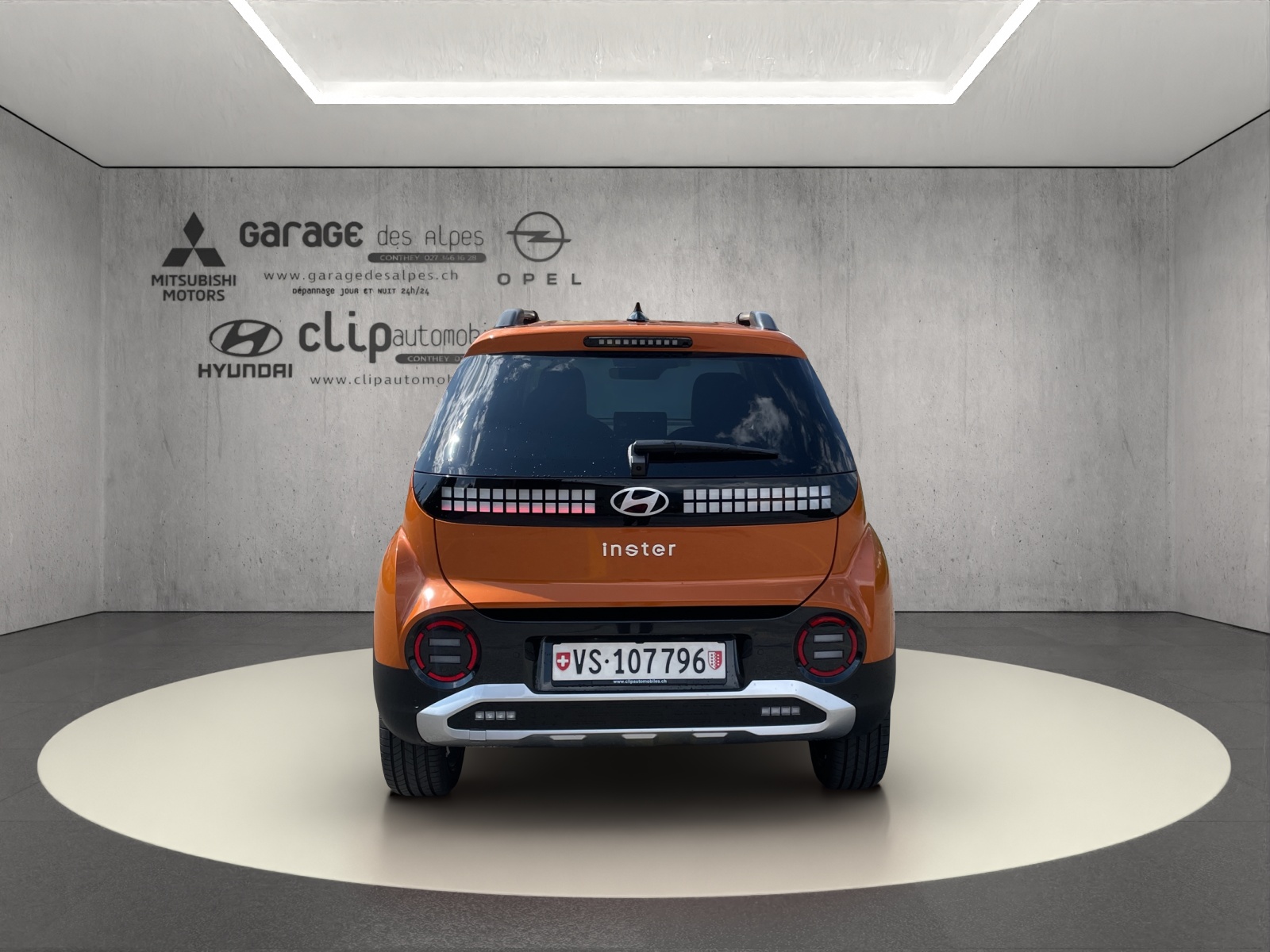 HYUNDAI Inster 49 kWh Electric Vertex-image-4