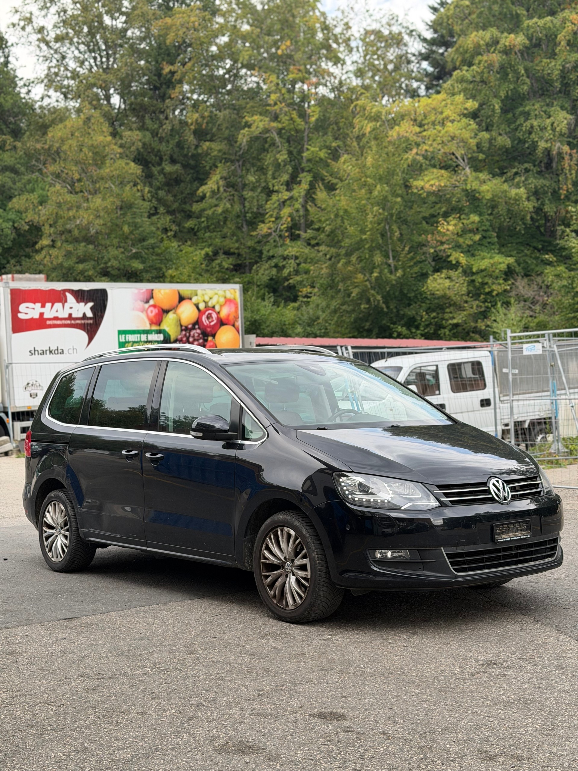 VW Sharan 2.0 TSI Design DSG-image-2