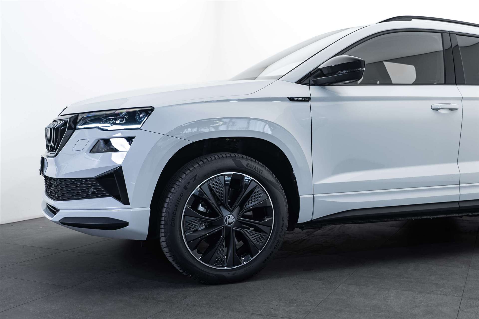 SKODA SKODA Karoq 2.0 TSI SportLine 4x4 DSG-image-1
