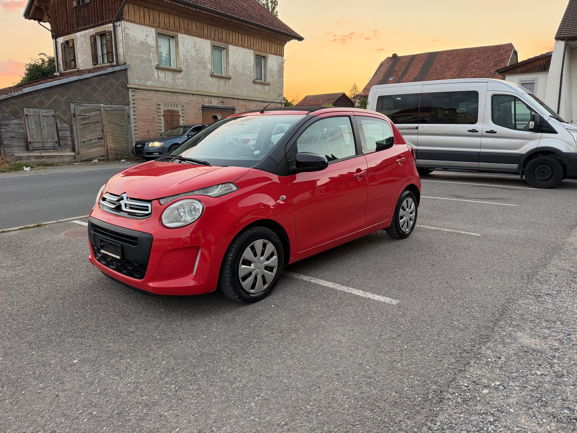 CITROEN C1 1.2 VTi Feel-image-1