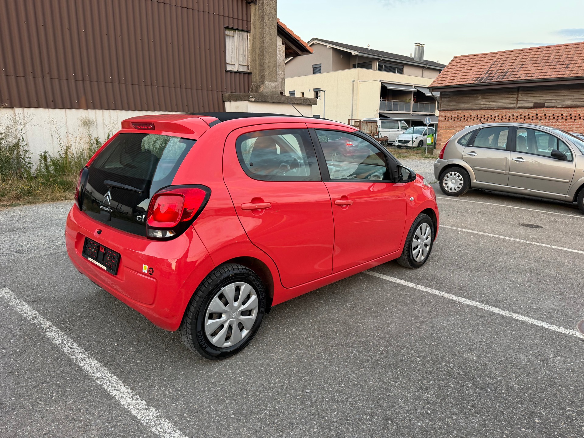 CITROEN C1 1.2 VTi Feel-image-5