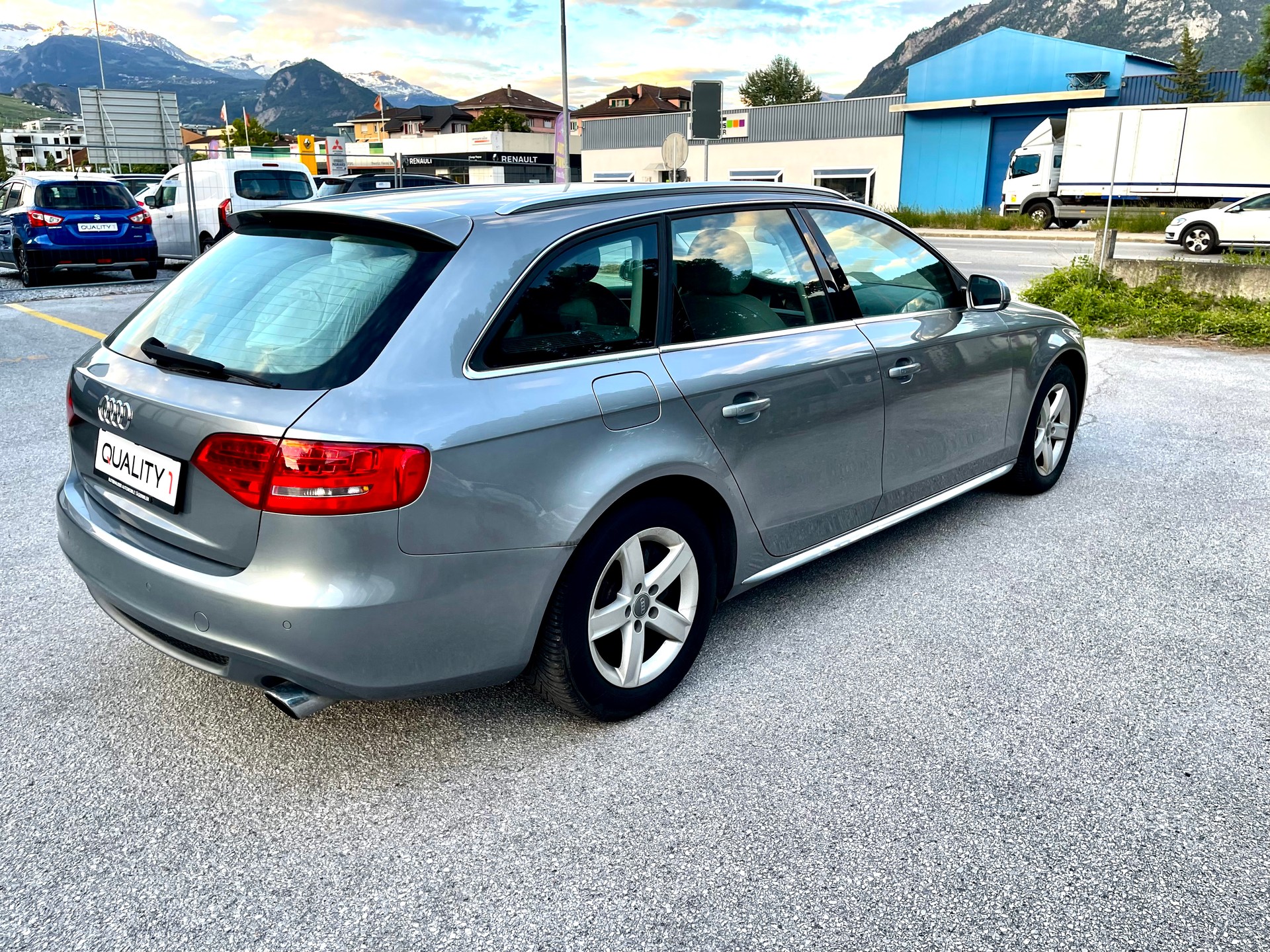 AUDI A4 Avant 2.0 TFSI Style multitronic-image-20
