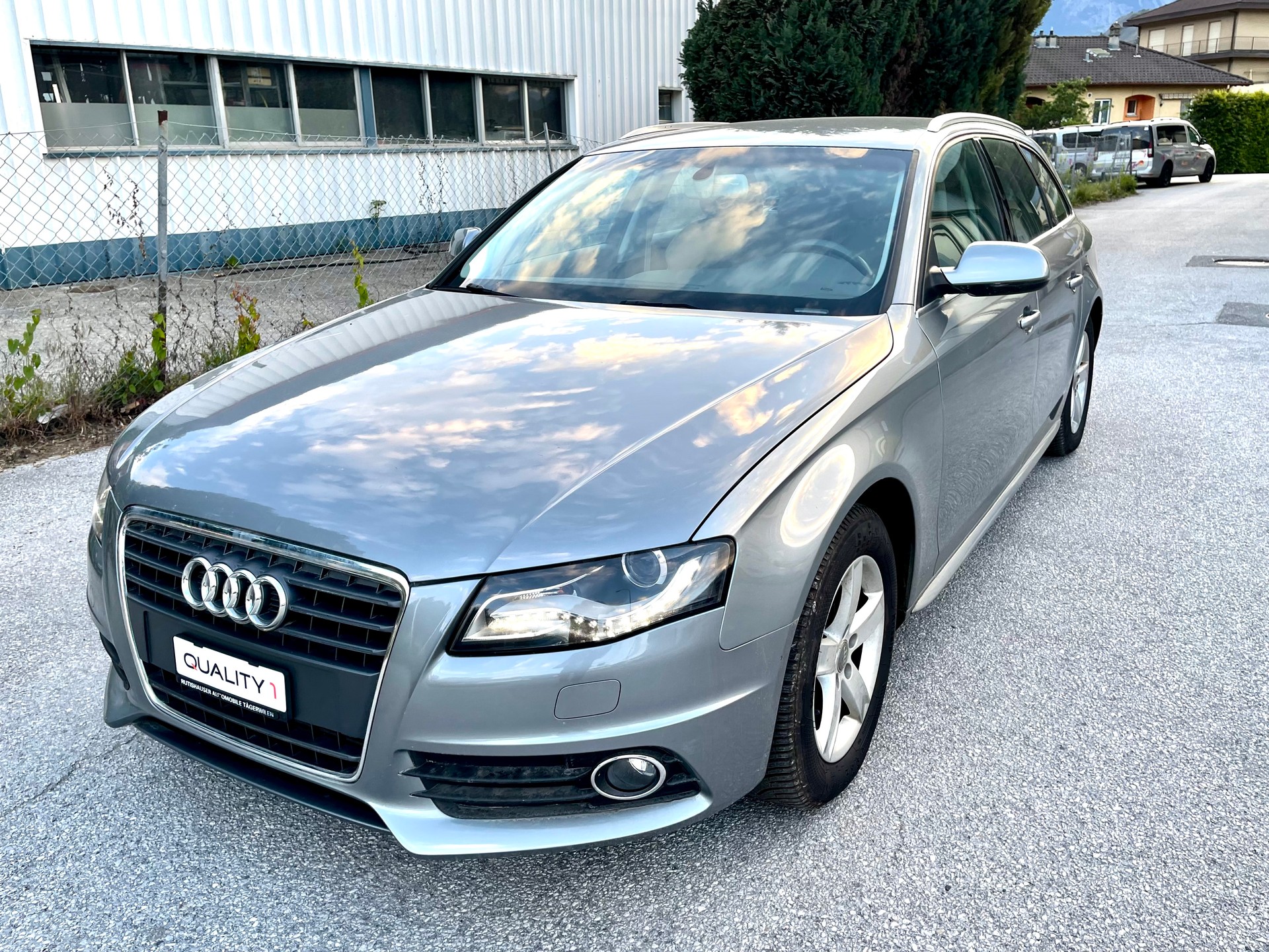 AUDI A4 Avant 2.0 TFSI Style multitronic-image-22