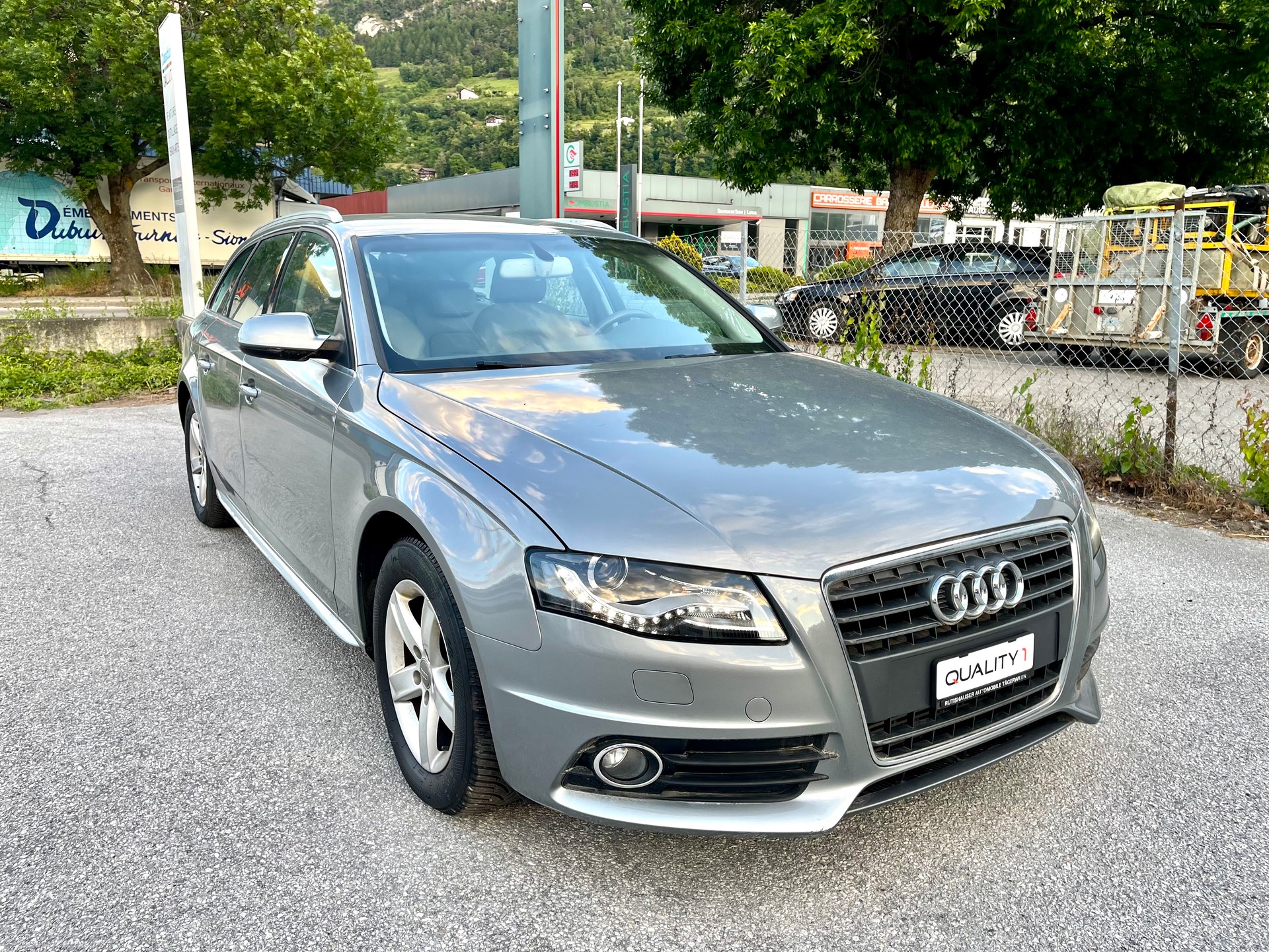 AUDI A4 Avant 2.0 TFSI Style multitronic-image-0