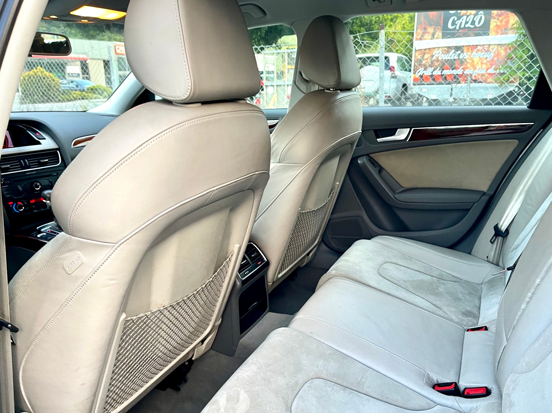 AUDI A4 Avant 2.0 TFSI Style multitronic-image-7