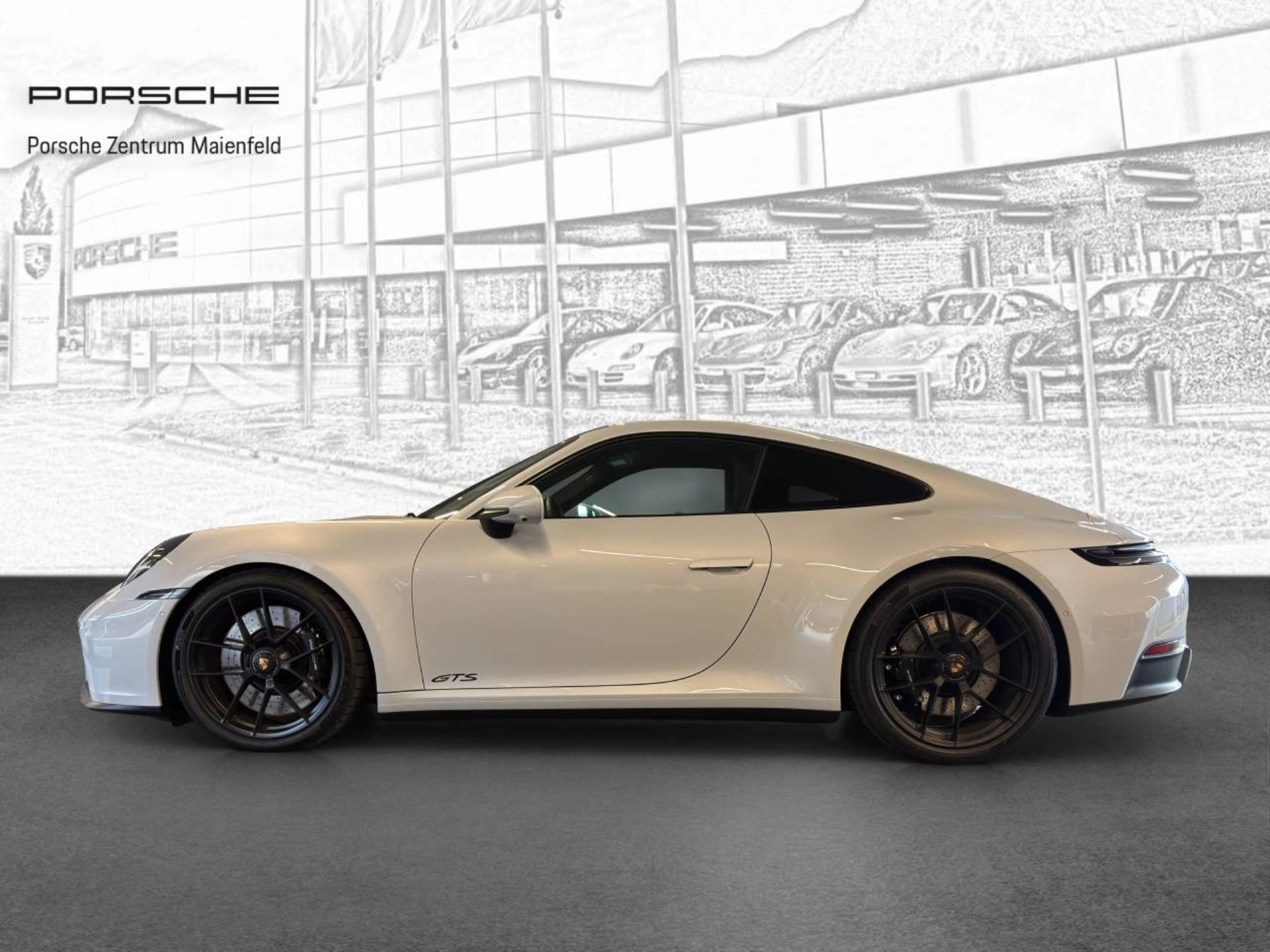PORSCHE 911 Carrera 4 GTS-image-1