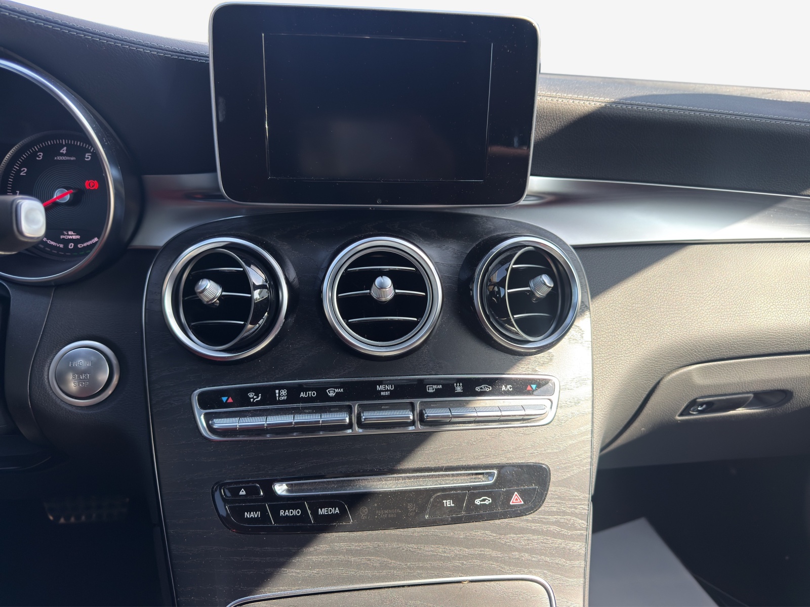 MERCEDES-BENZ GLC Coupé 350 e AMG Line 4Matic 7G-Tronic-image-10