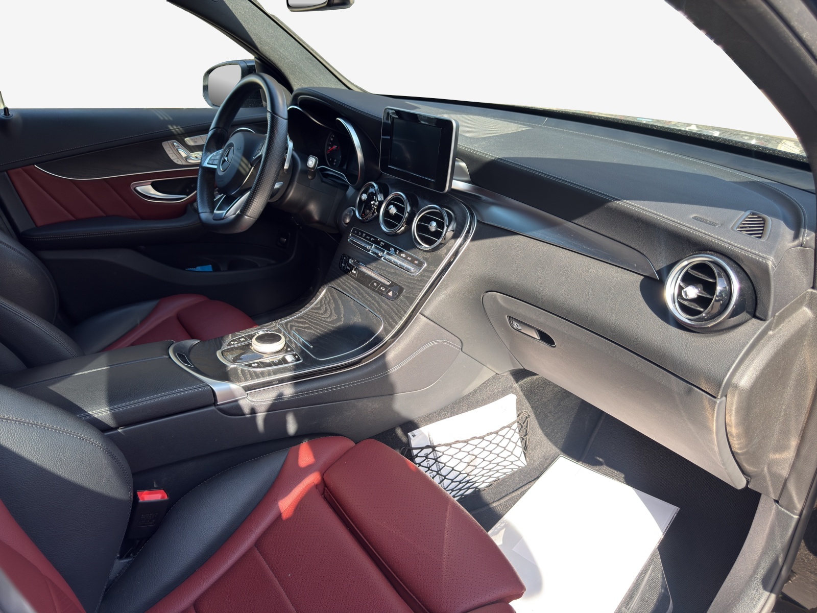MERCEDES-BENZ GLC Coupé 350 e AMG Line 4Matic 7G-Tronic-image-15