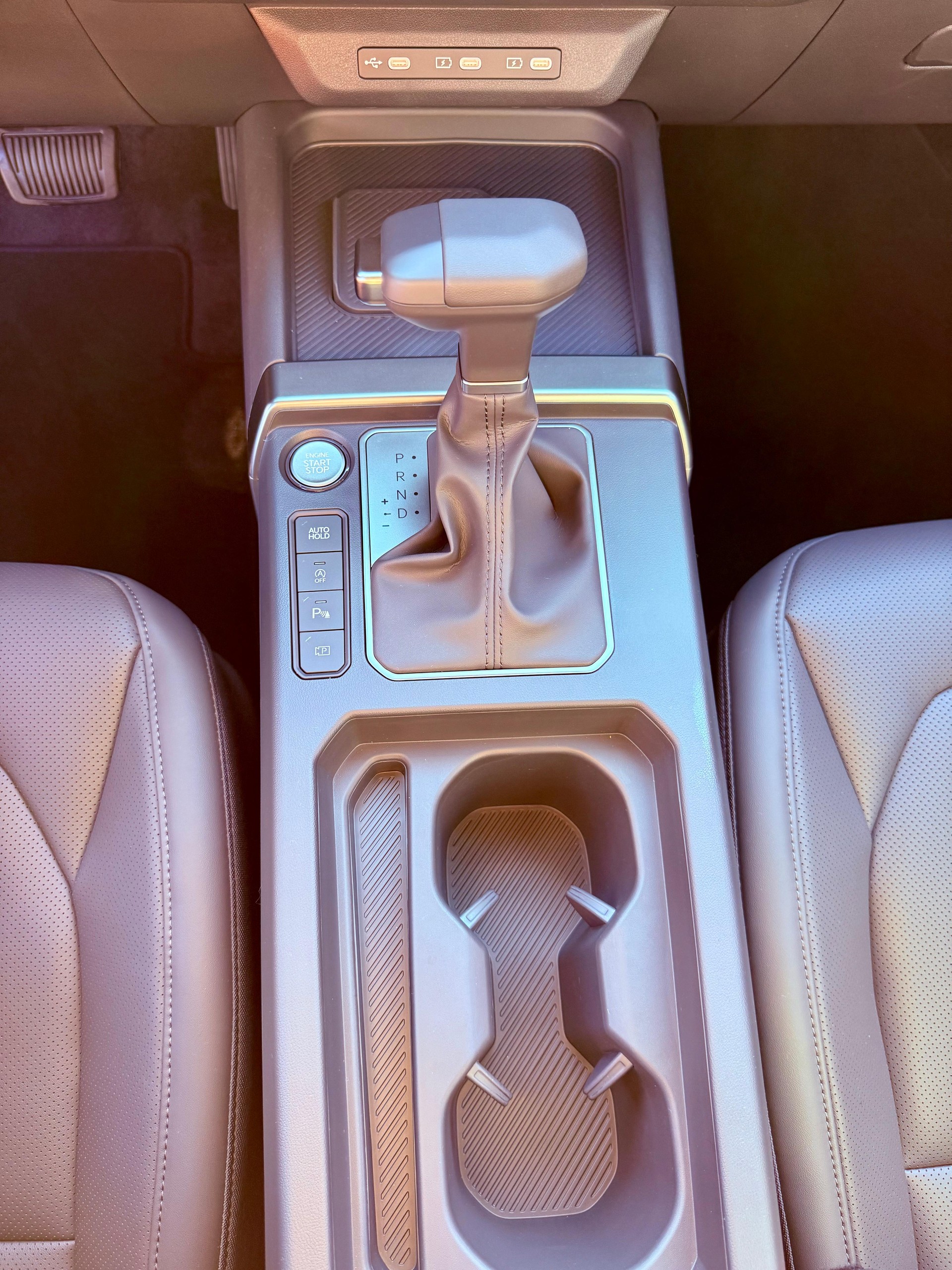KIA Seltos 1.6 T-GDi Style-image-4