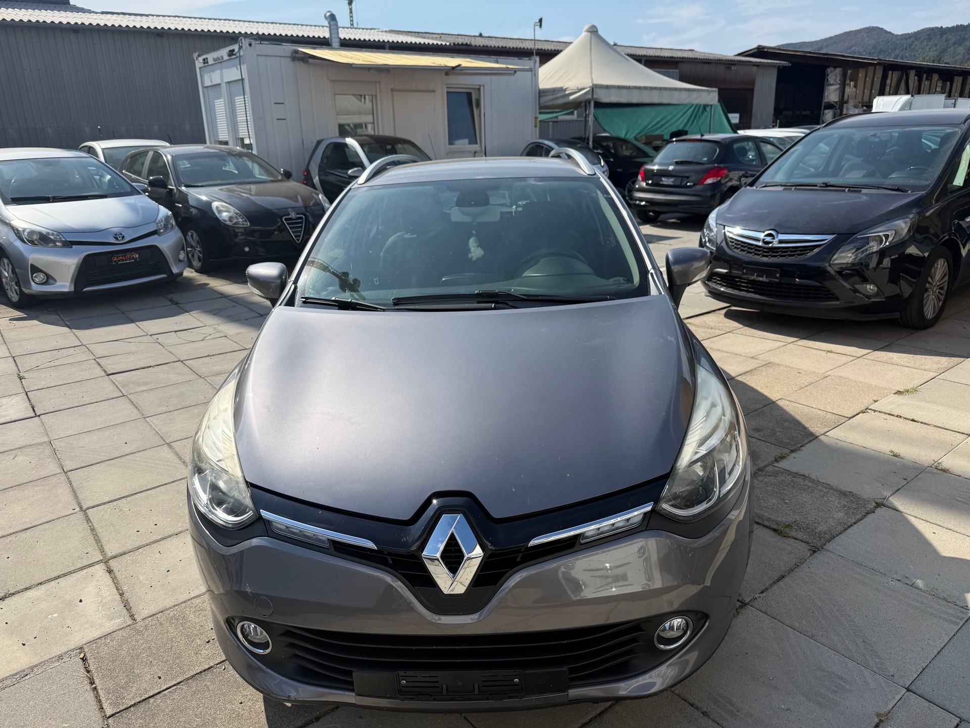 RENAULT Clio Grandtour 1.2 16V T Swiss Edition EDC-image-1