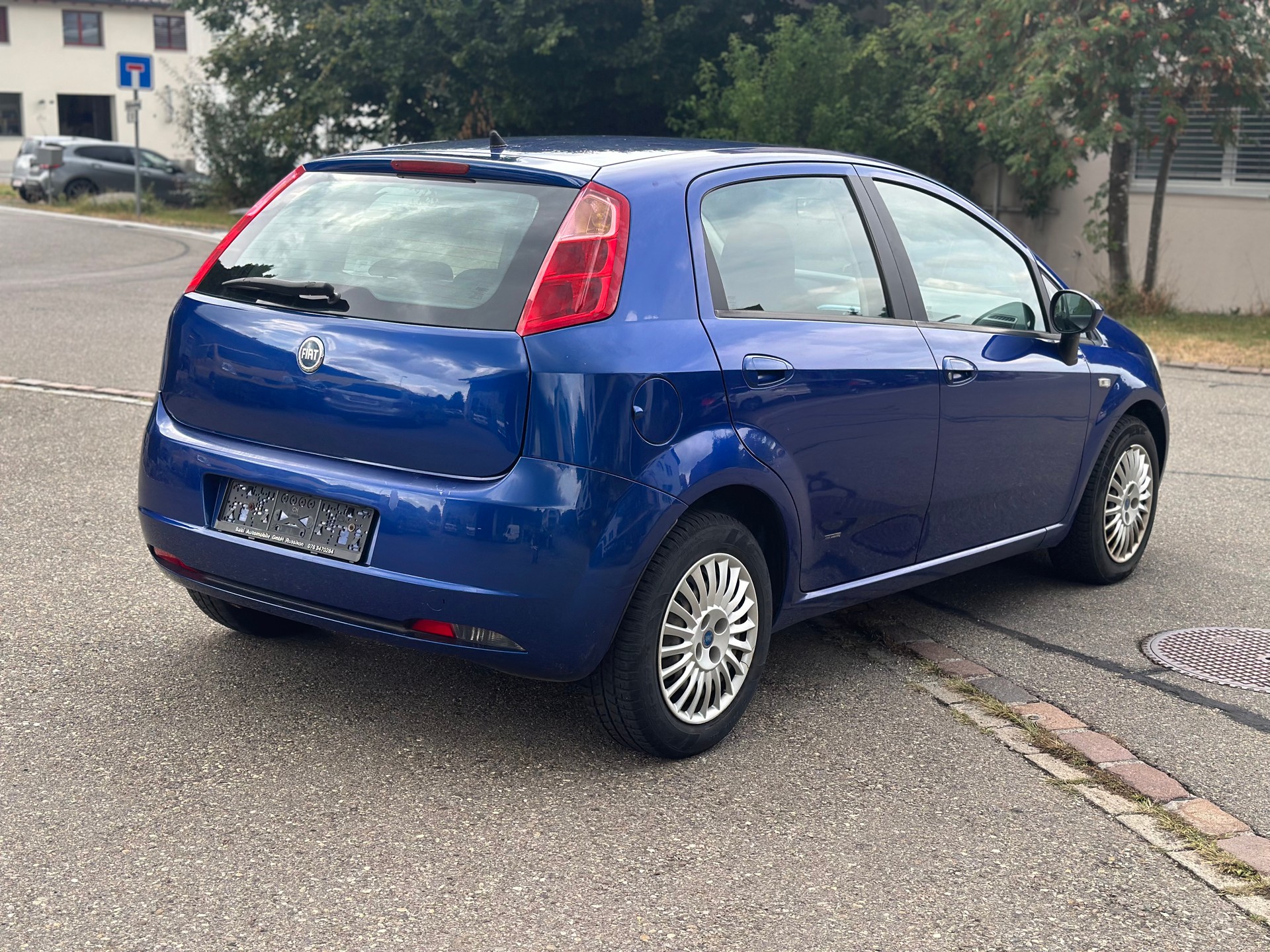 FIAT Punto 1.4 16V Emotion-image-5