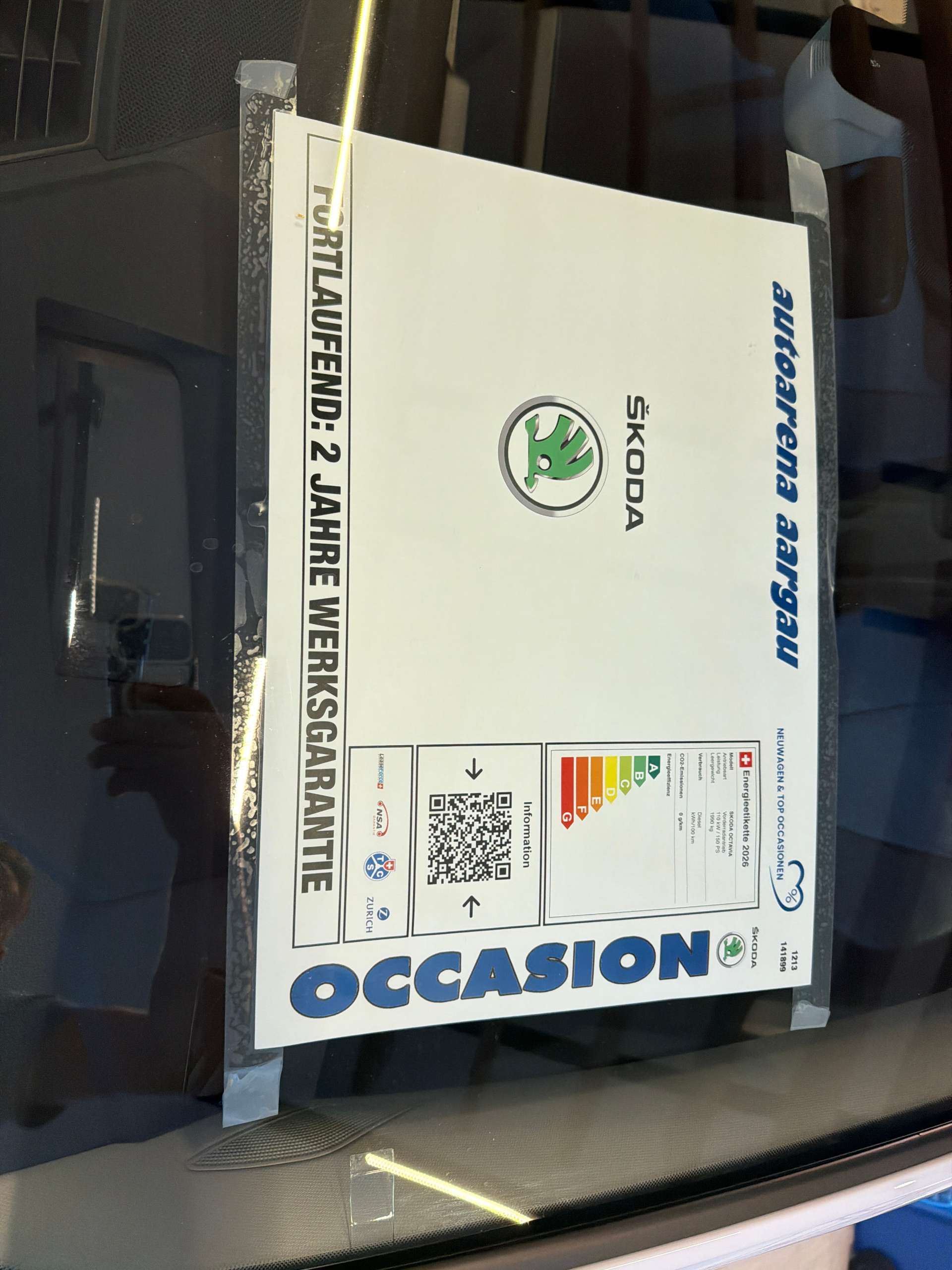 SKODA Octavia Combi 2.0 TDi Selection DSG-Automat-image-3