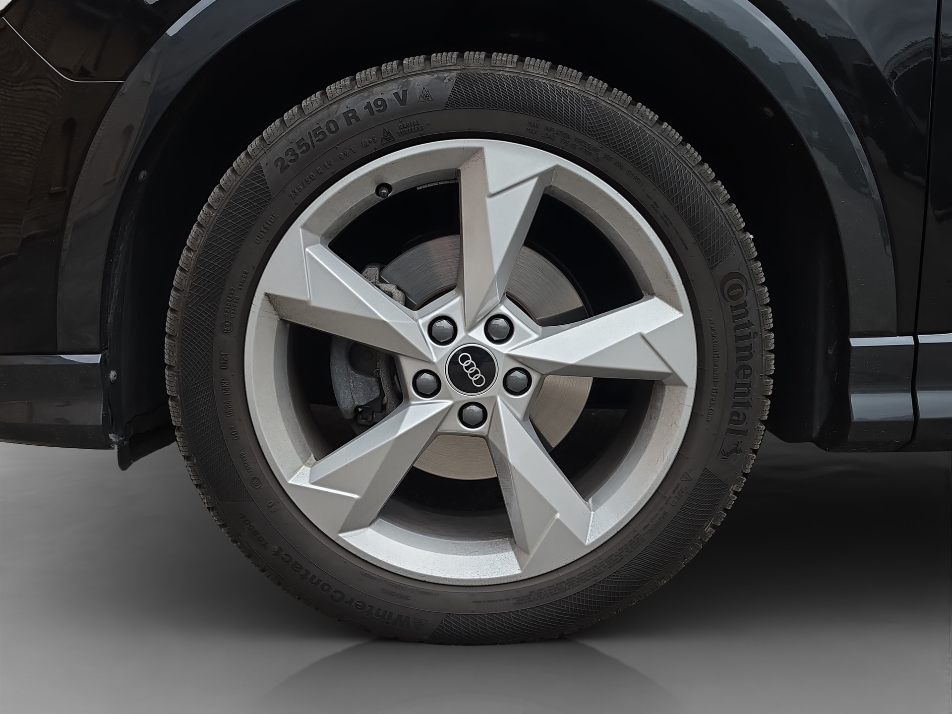 AUDI Q3 Sportback 35 TDI S line Attraction quattro S-tronic-image-13